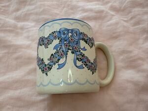 Vintage 1989 Peaches Bow Floral Garland Ribbon Ceramic Coffee Mug Cottagecore